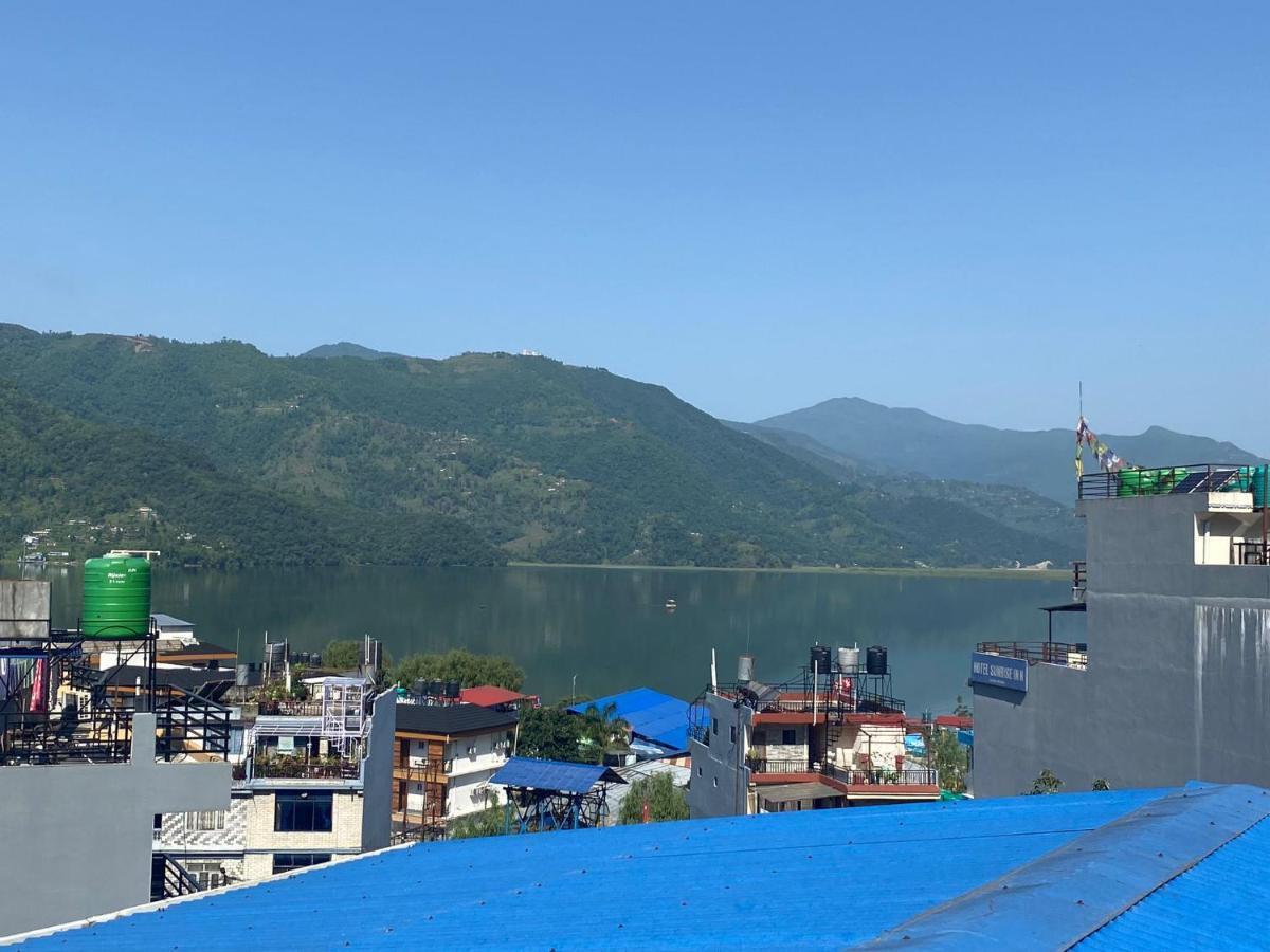 Hotel Harmony Pokhara Zewnętrze zdjęcie