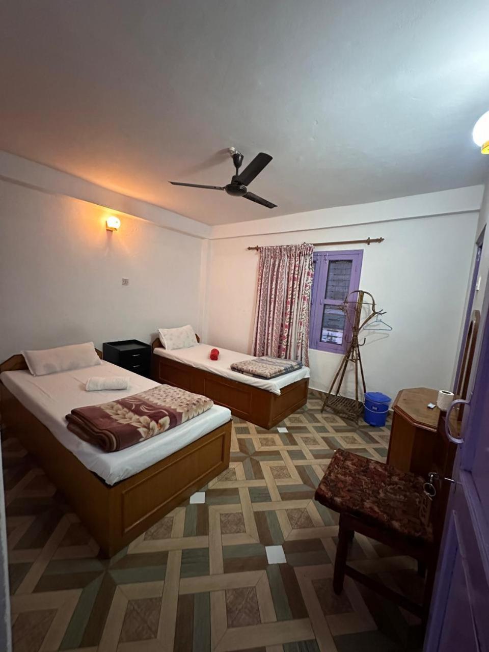 Hotel Harmony Pokhara Zewnętrze zdjęcie